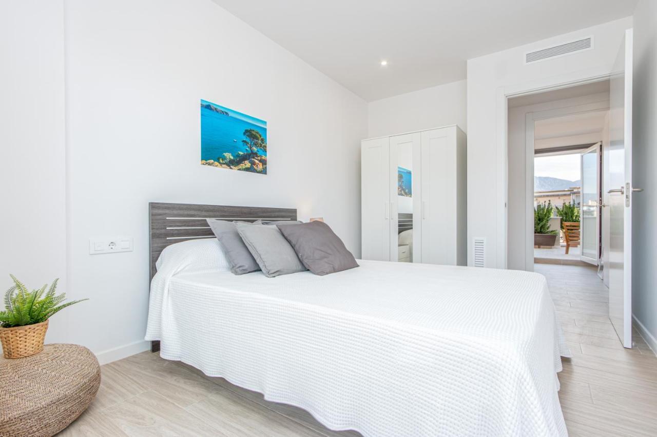 M A R I V E N T Suite With Bathroom And Terrace 50 M2 Roses Exterior foto