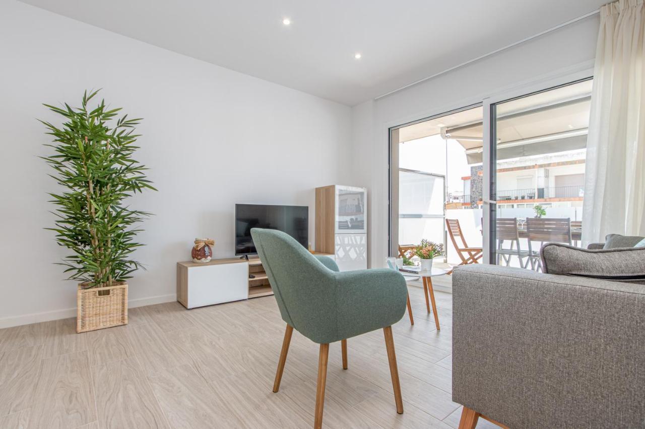 M A R I V E N T Suite With Bathroom And Terrace 50 M2 Roses Exterior foto