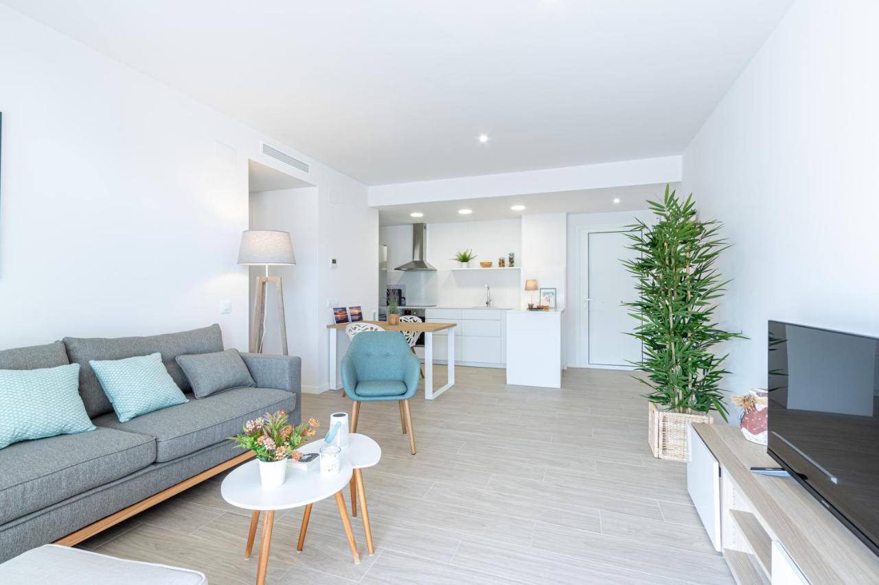 M A R I V E N T Suite With Bathroom And Terrace 50 M2 Roses Exterior foto
